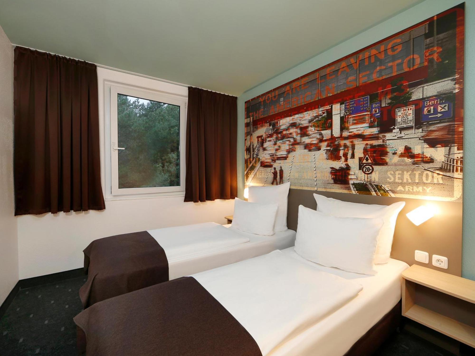B&B Hotel Berlin-Dreilinden Kleinmachnow Eksteriør bilde