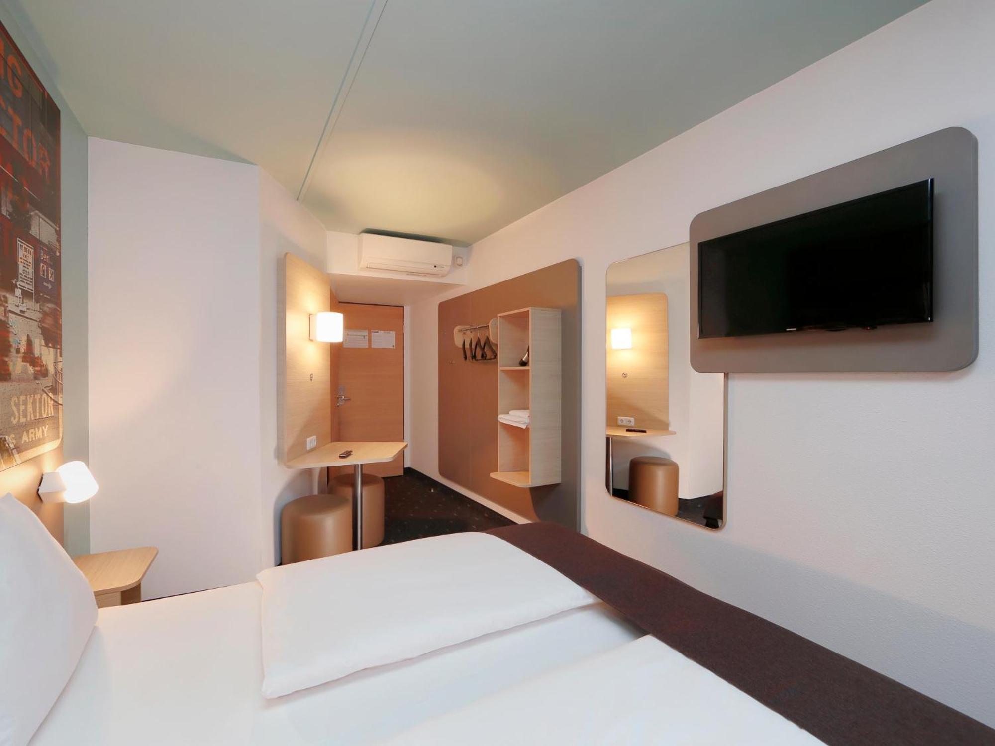 B&B Hotel Berlin-Dreilinden Kleinmachnow Eksteriør bilde
