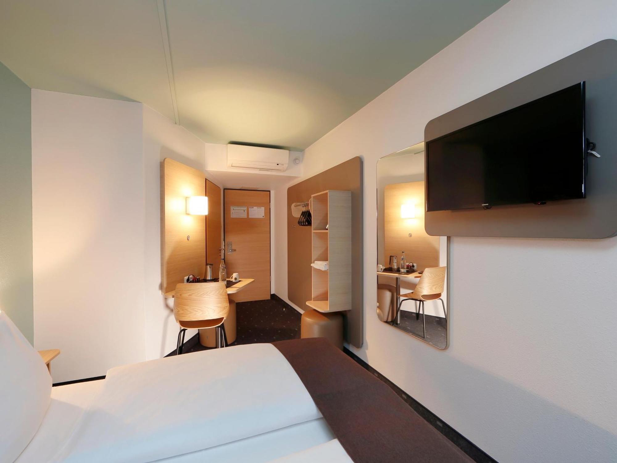 B&B Hotel Berlin-Dreilinden Kleinmachnow Eksteriør bilde