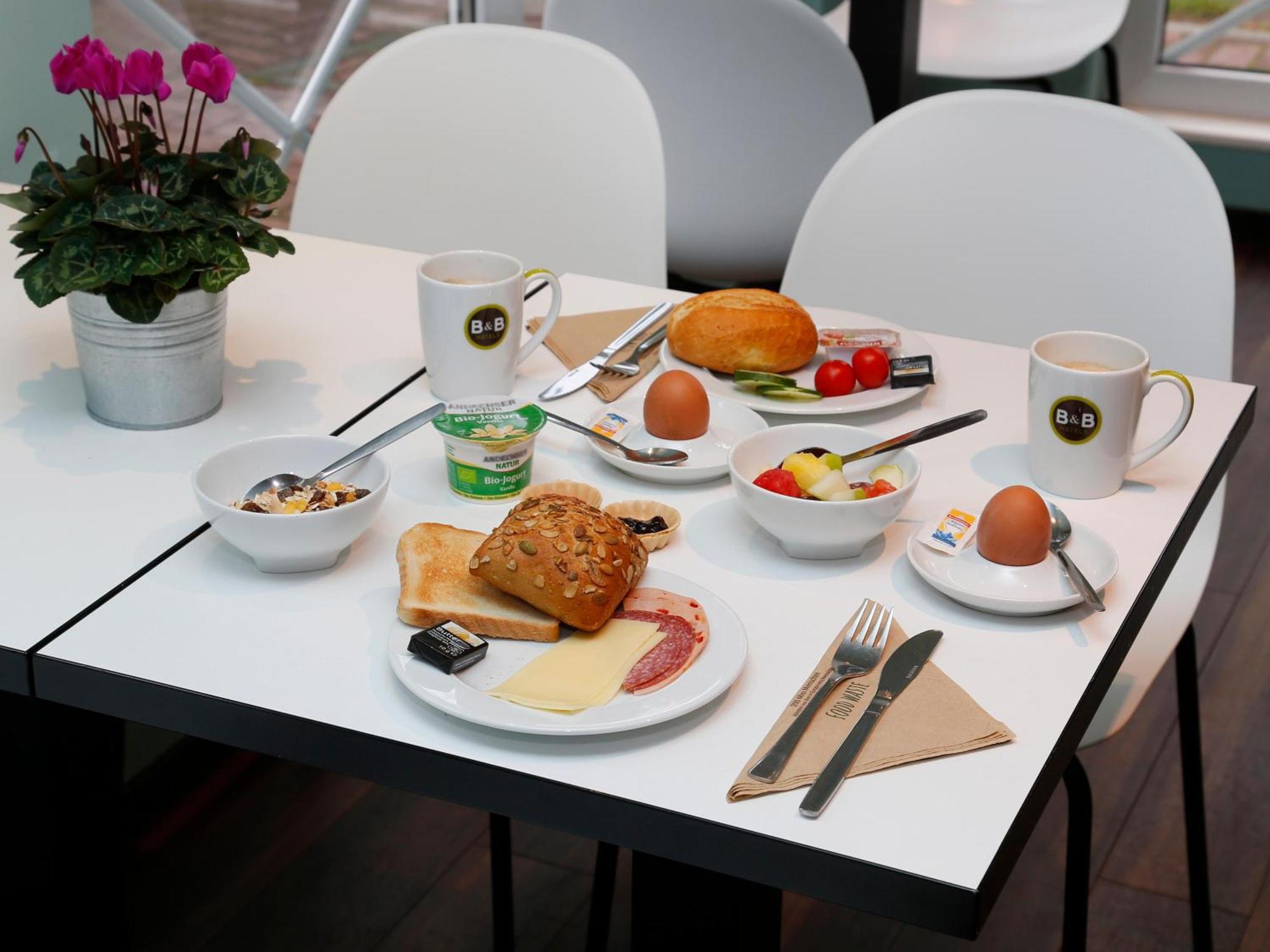 B&B Hotel Berlin-Dreilinden Kleinmachnow Eksteriør bilde
